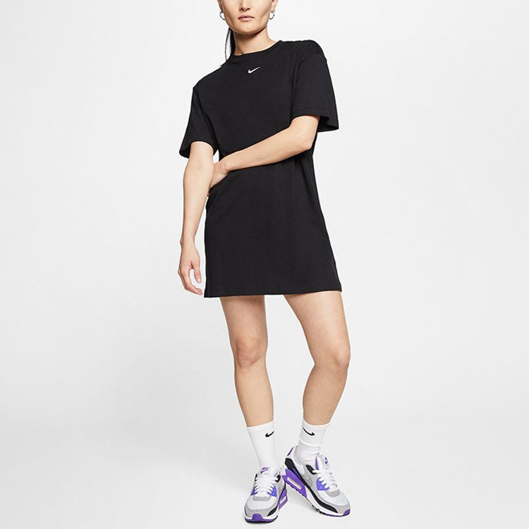 Платье (WMNS) Nike As W Nsw Essntl Casual Sports Round Neck Short Sleeve Black Dress — фото 3