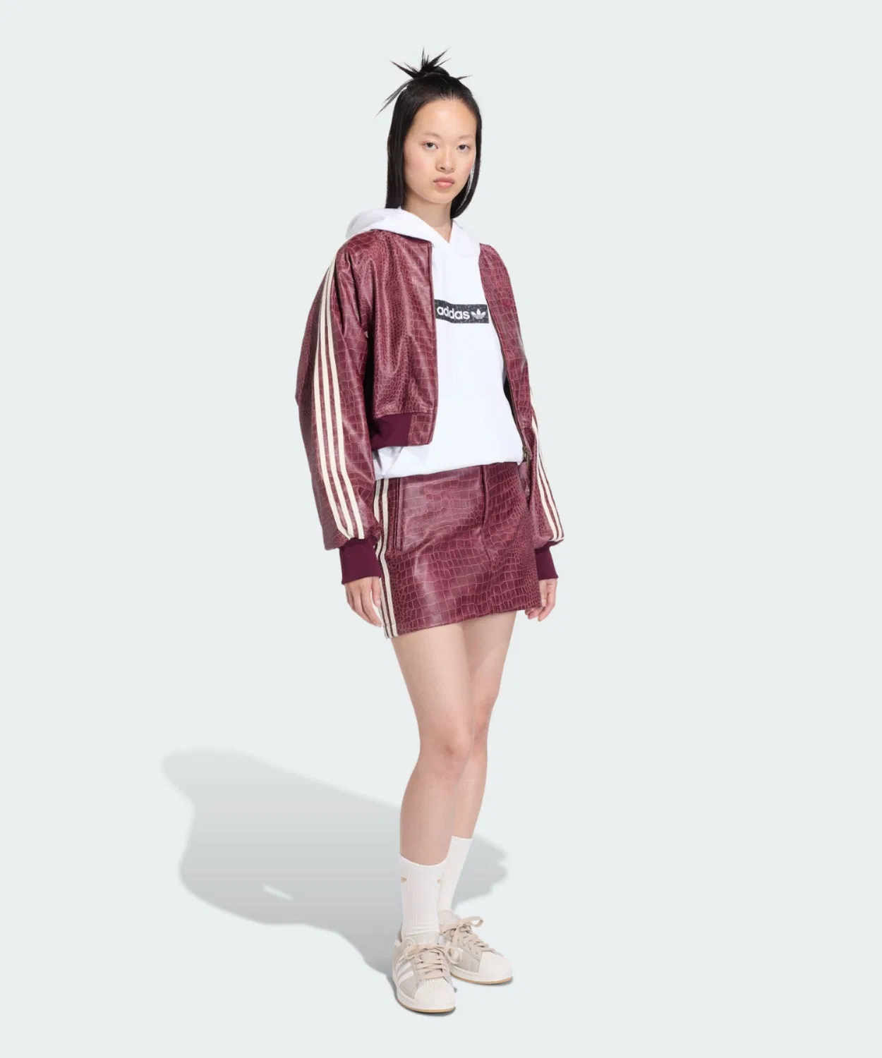 Женская мини-юбка из экокожи с принтом Predator Adidas Originals, Красный — фото 3
