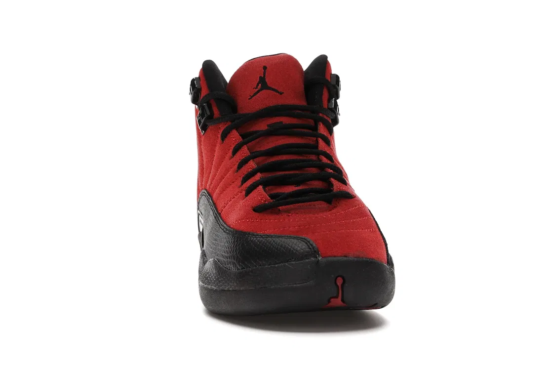 Детские кроссовки с замшевым верхом Jordan 12 Retro, Varsity Red/Black — фото 2