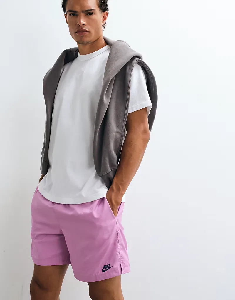 Розовые шорты Nike Club Woven