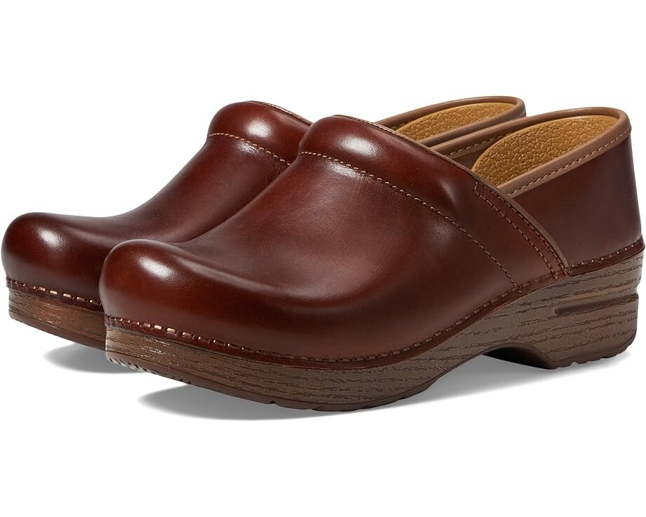 

Сабо Dansko Professional, цвет Saddle Full Grain