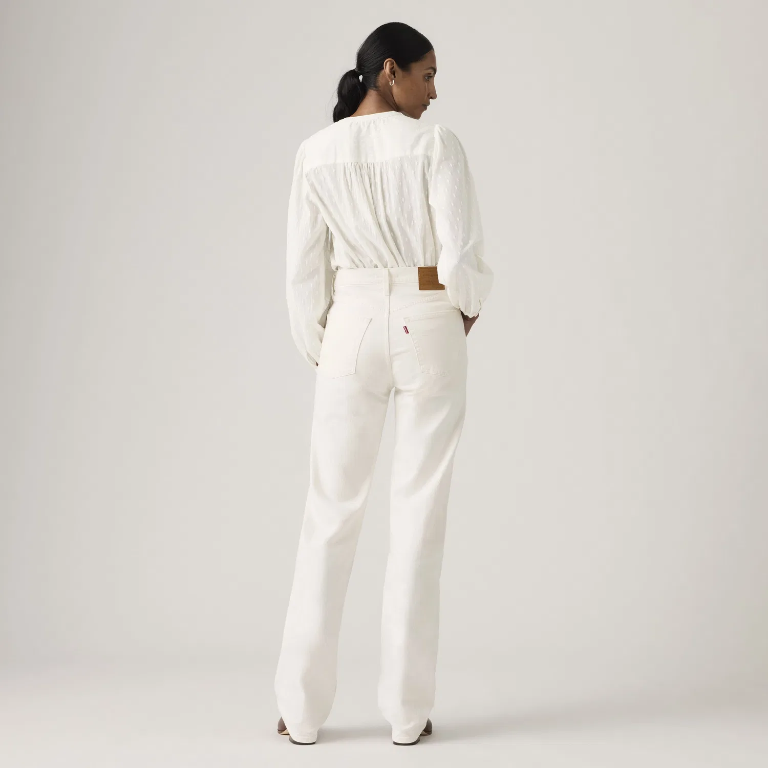 Женские прямые джинсы с ребристой текстурой и полной длиной Levi's, White — фото 3