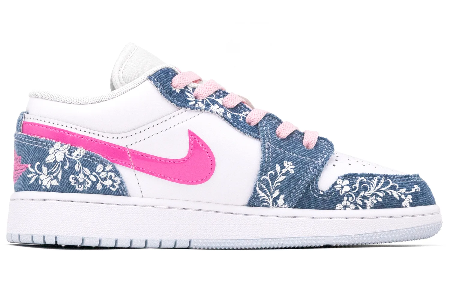 Кроссовки Air 1 Sparkling Floral Denim с противоскользящей и износостойкой подошвой Jordan, светло-синий — фото 3