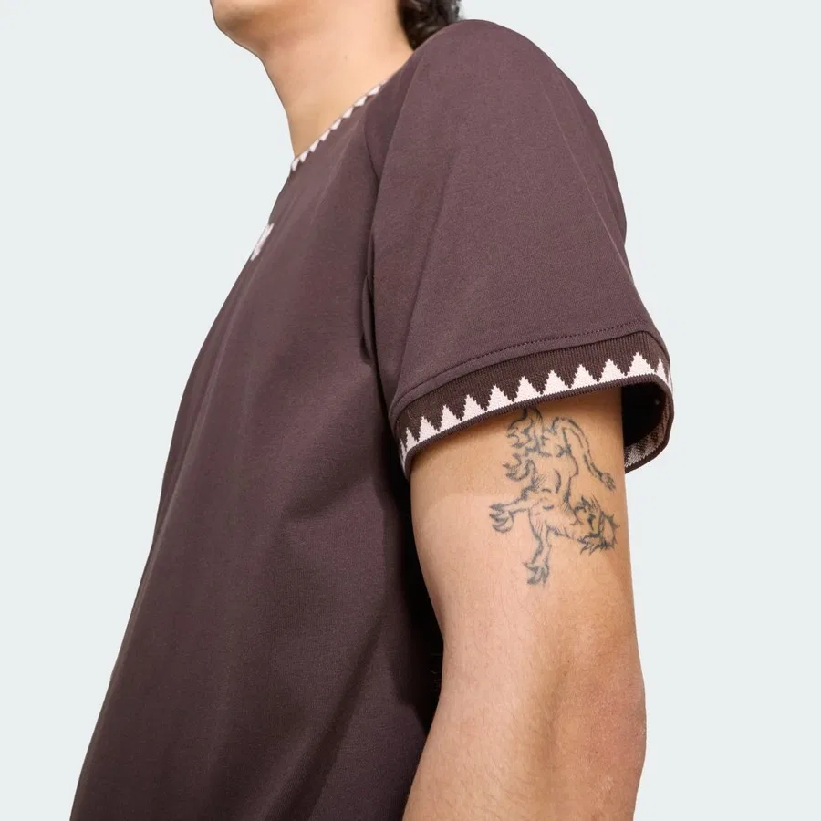 Футболка с длинным рукавом Chest Stripes Engineered Collar Tee adidas, Белый — фото 4