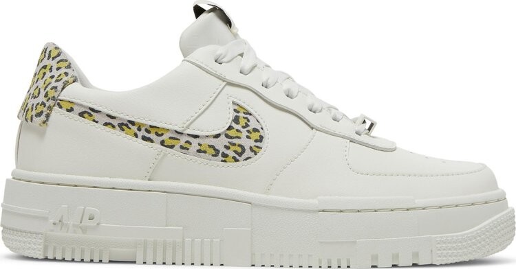 

Кроссовки Nike Wmns Air Force 1 Pixel SE 'Leopard', белый