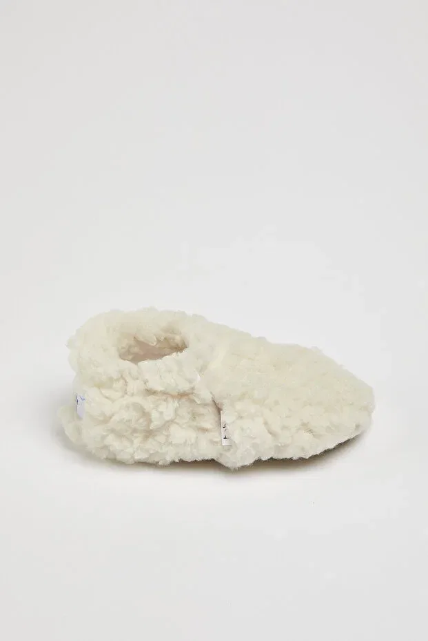 Детские пинетки-тапочки с органическим хлопком Teddy Baby Booties Babyzilla, White — фото 3