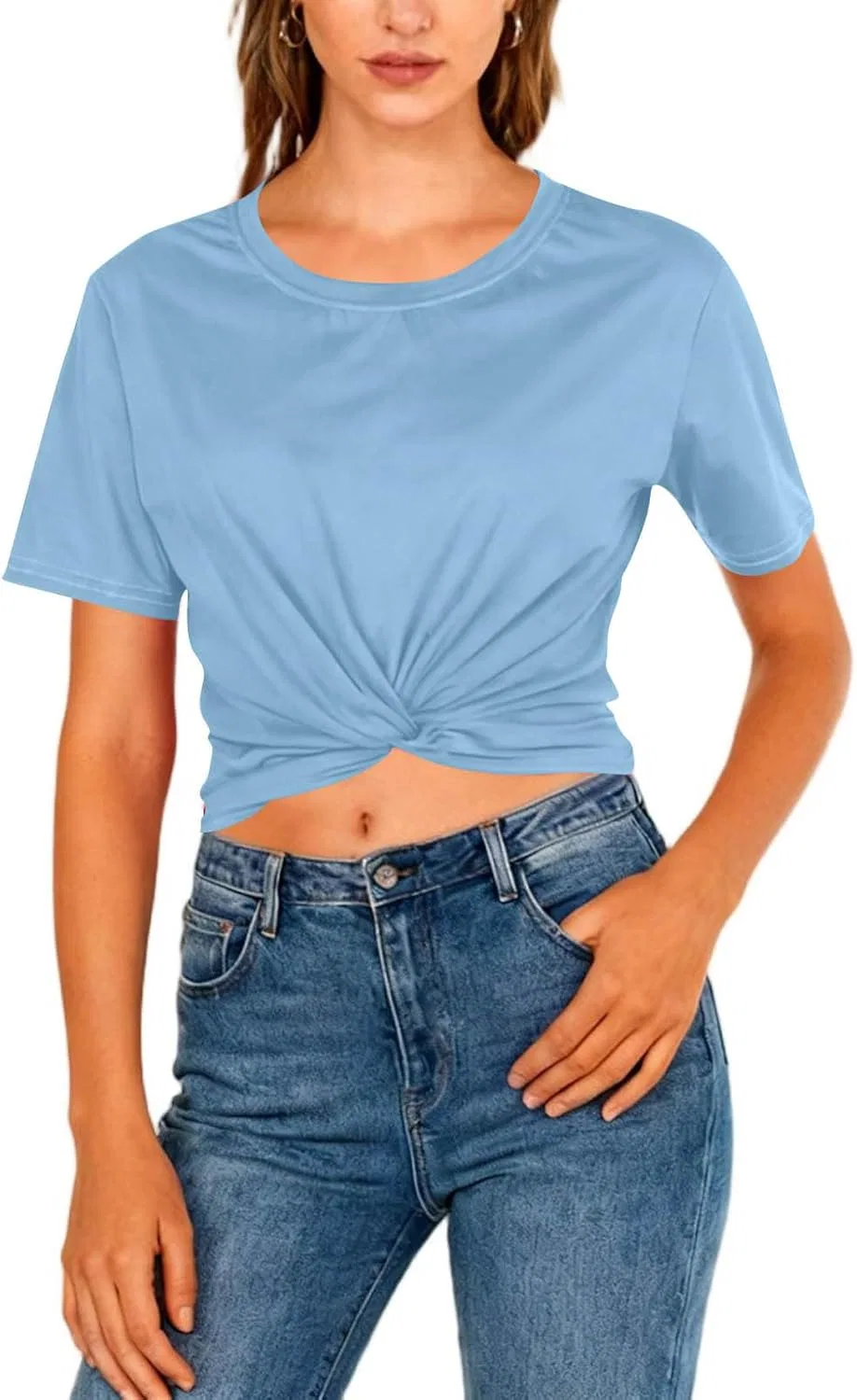 Женская короткая футболка с закрученным передом, Light Blue — фото 4