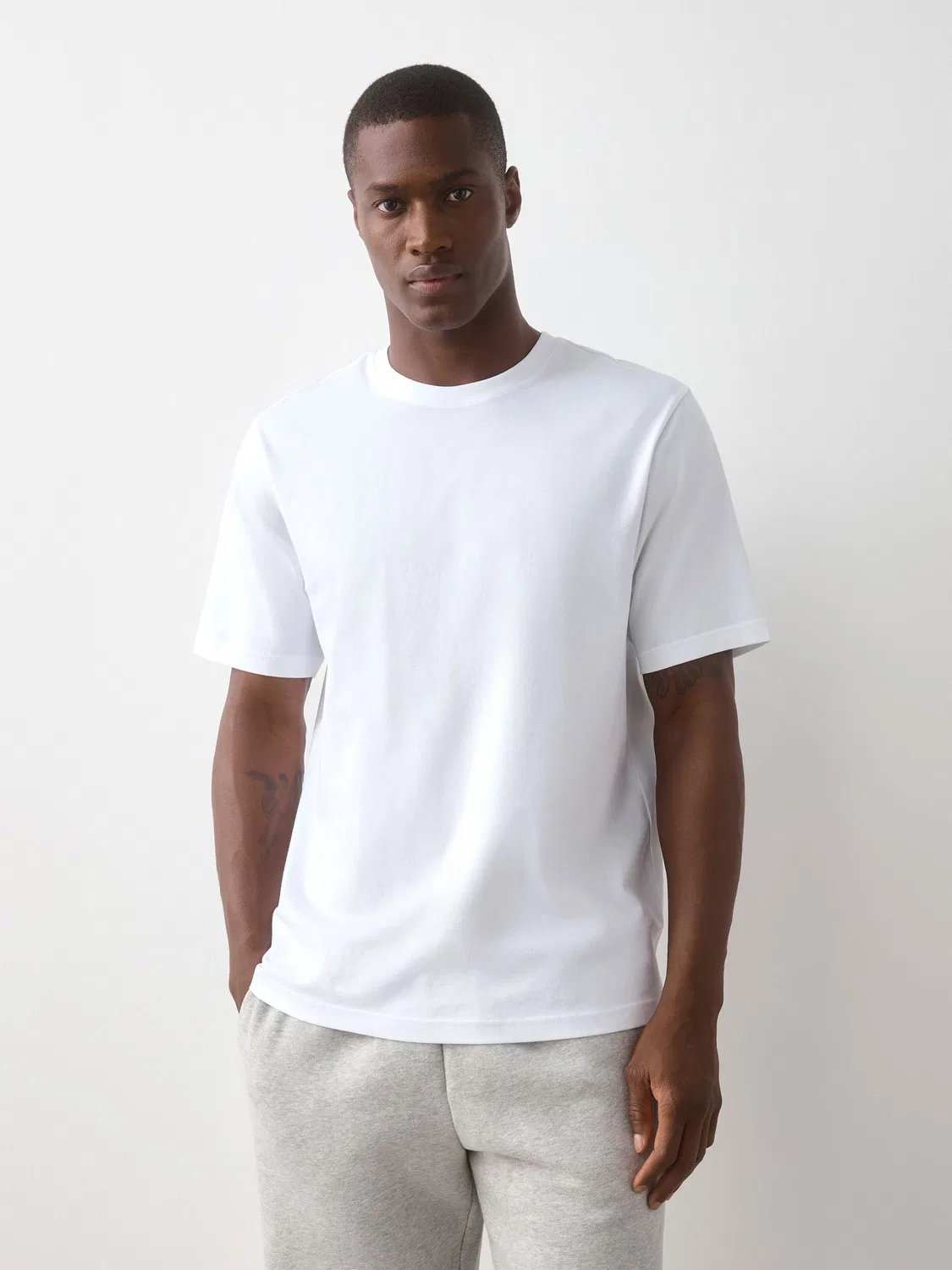 Футболка с круглым вырезом, Regular Fit, Essential Next, белый