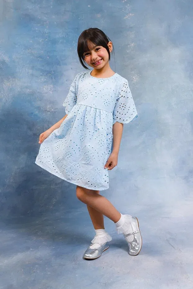 Детское платье для девочек с вышивкой Perendi, Baby Blue — фото 3