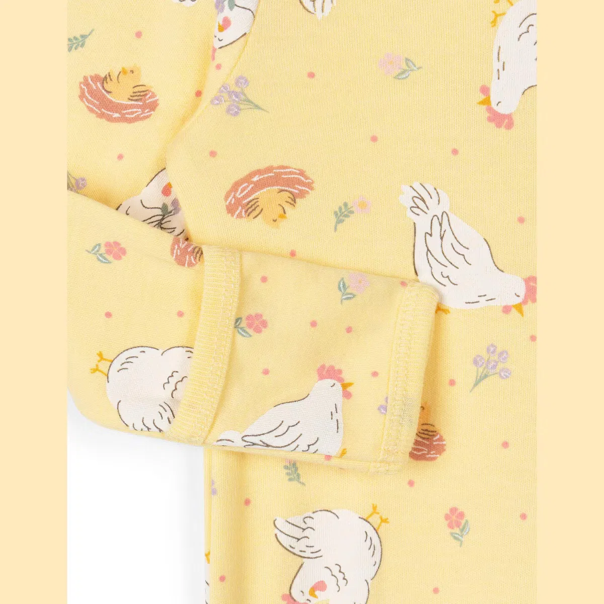 Пижама-комбинезон на молнии с цветочным принтом John Deere, pale yellow floral — фото 4