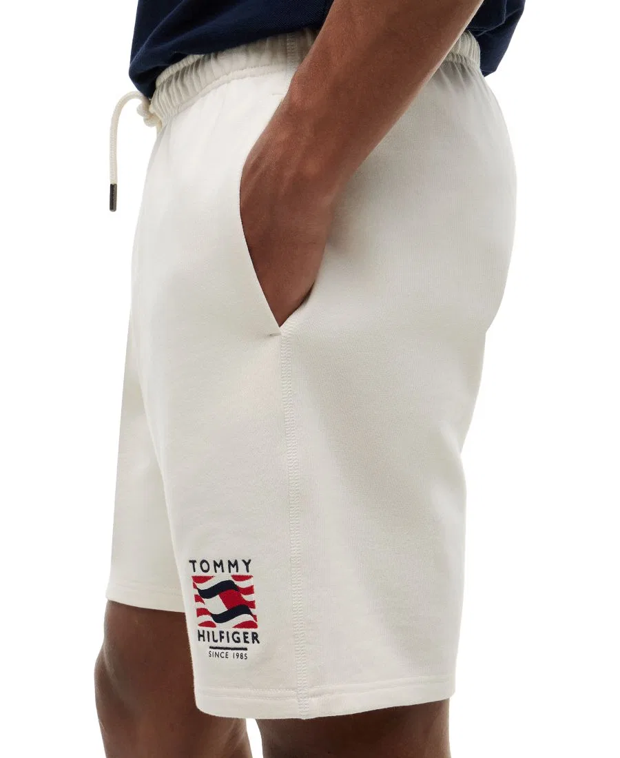 Шорты с принтом Box Flag Tommy Hilfiger, Ivory Petal — фото 3