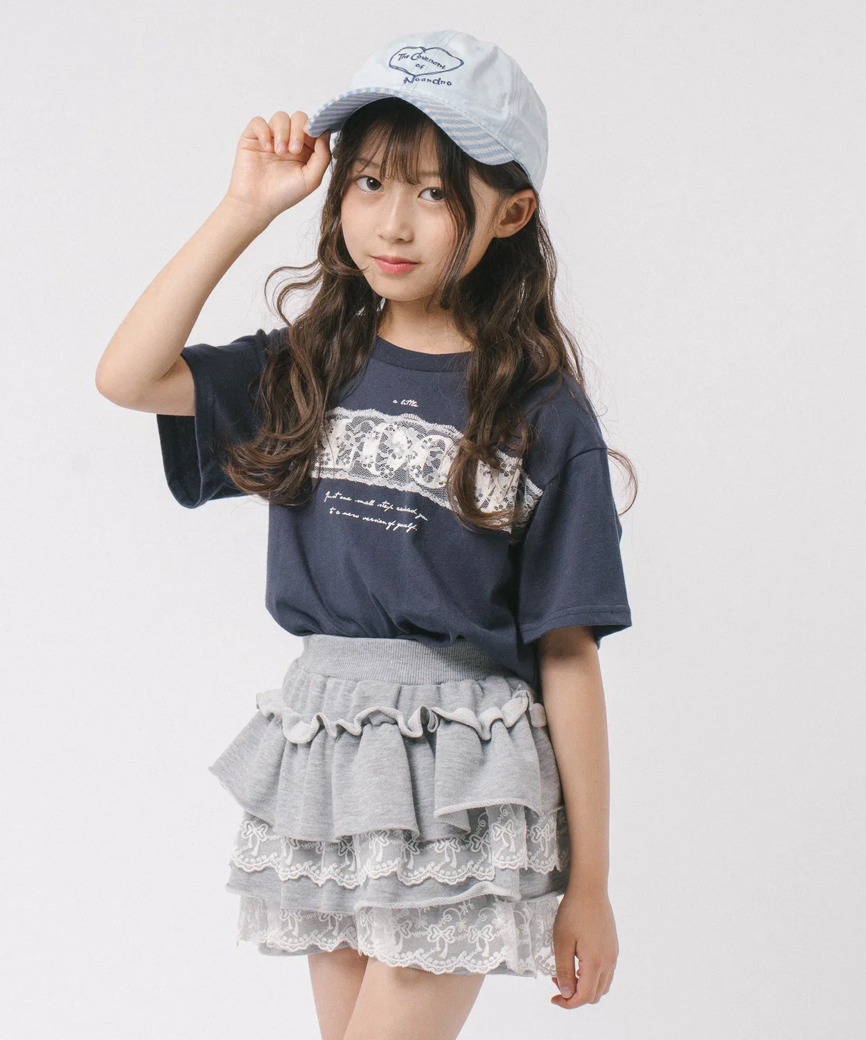 Детская футболка с кружевной отделкой и принтом Flower Logo URBAN CHERRY, Navy