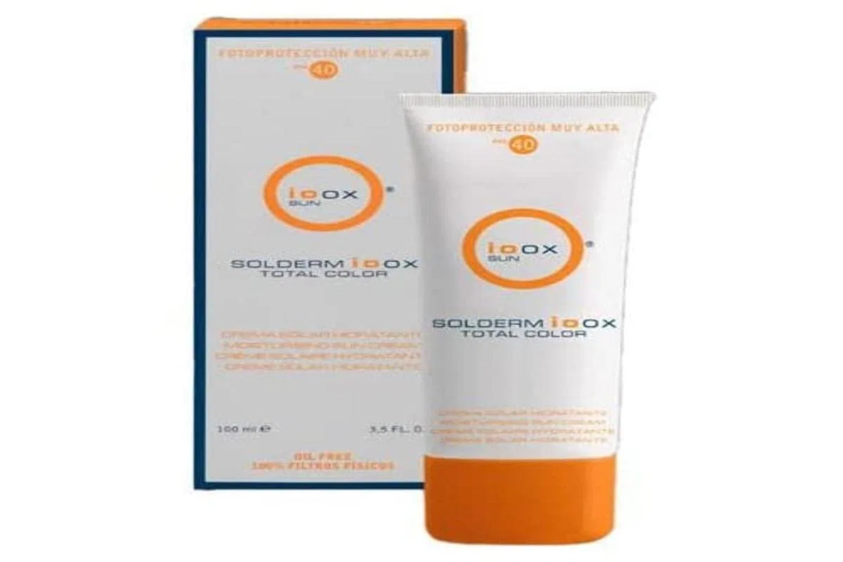 Крем для экрана Solderm Crema Color Pantalla Tot 100, 250 мл Ioox