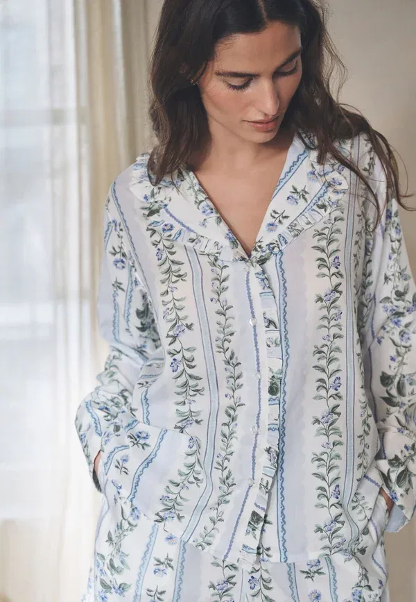 Пижамный комплект с цветочным принтом Regular fit Next cream floral, кремовый — фото 4