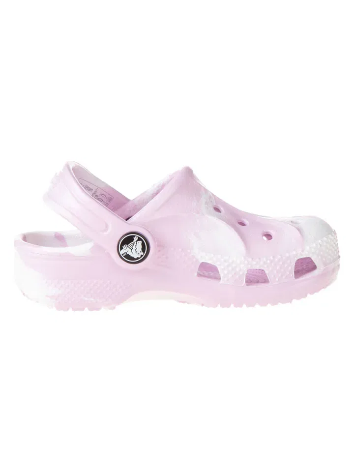 Сабо с мраморным принтом Baya Marbled Crocs, розовый — фото 2