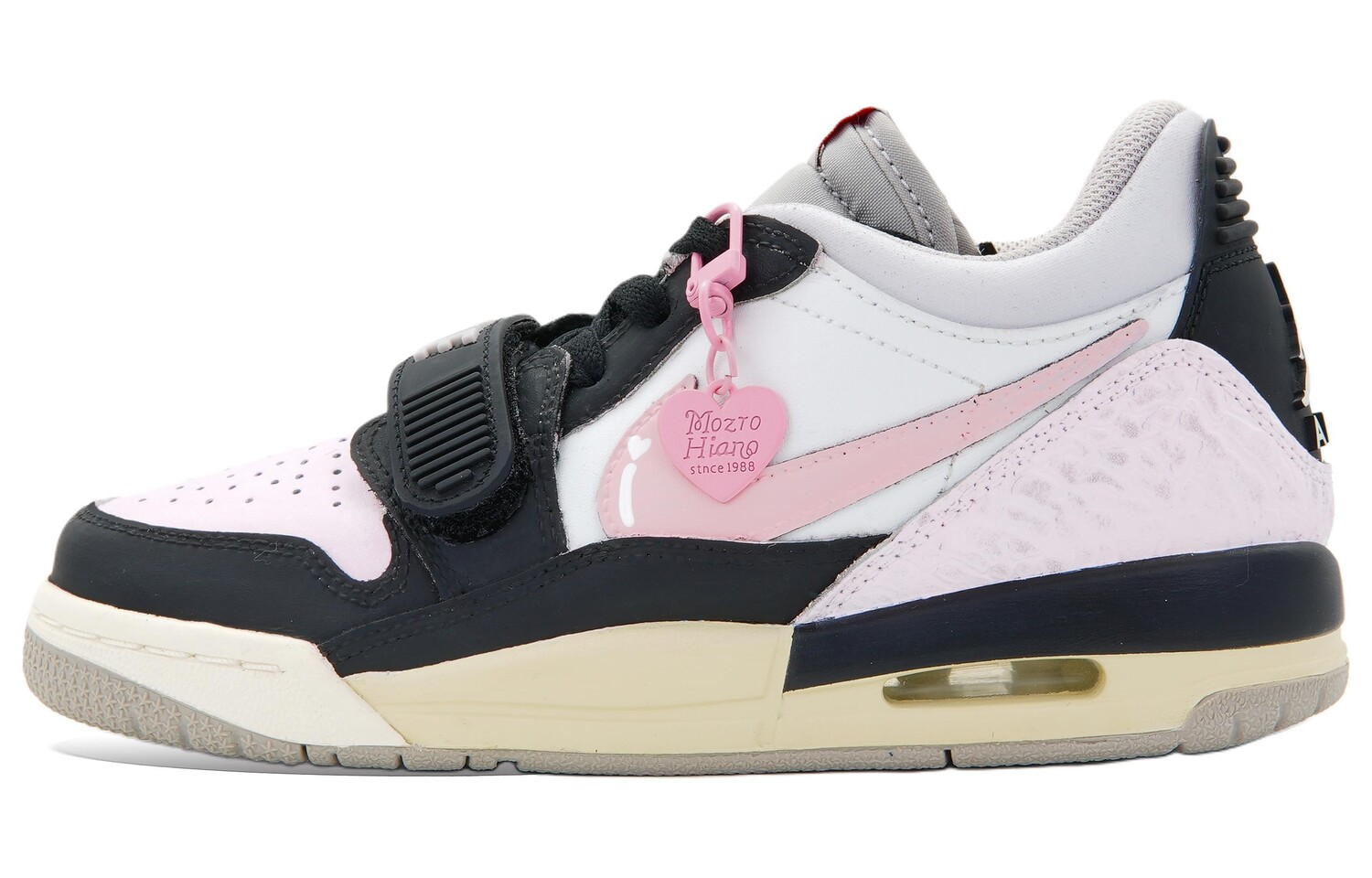 

Кроссовки Jordan Legacy 312 Vintage Basketball Shoes Women's Low-top Black/pink/white, черный