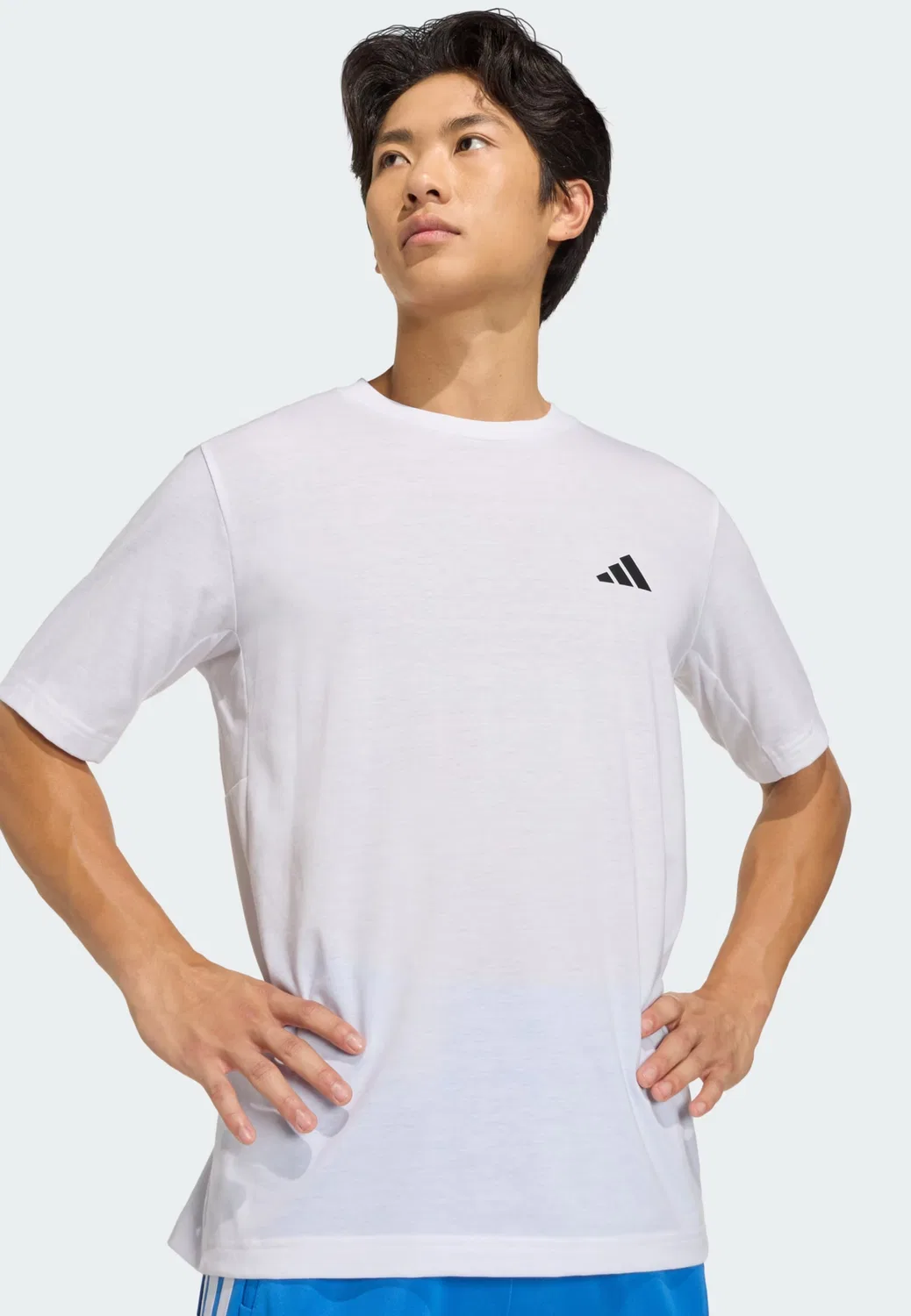 Спортивная футболка Adidas Performance Shirt WE белого цвета — фото 4