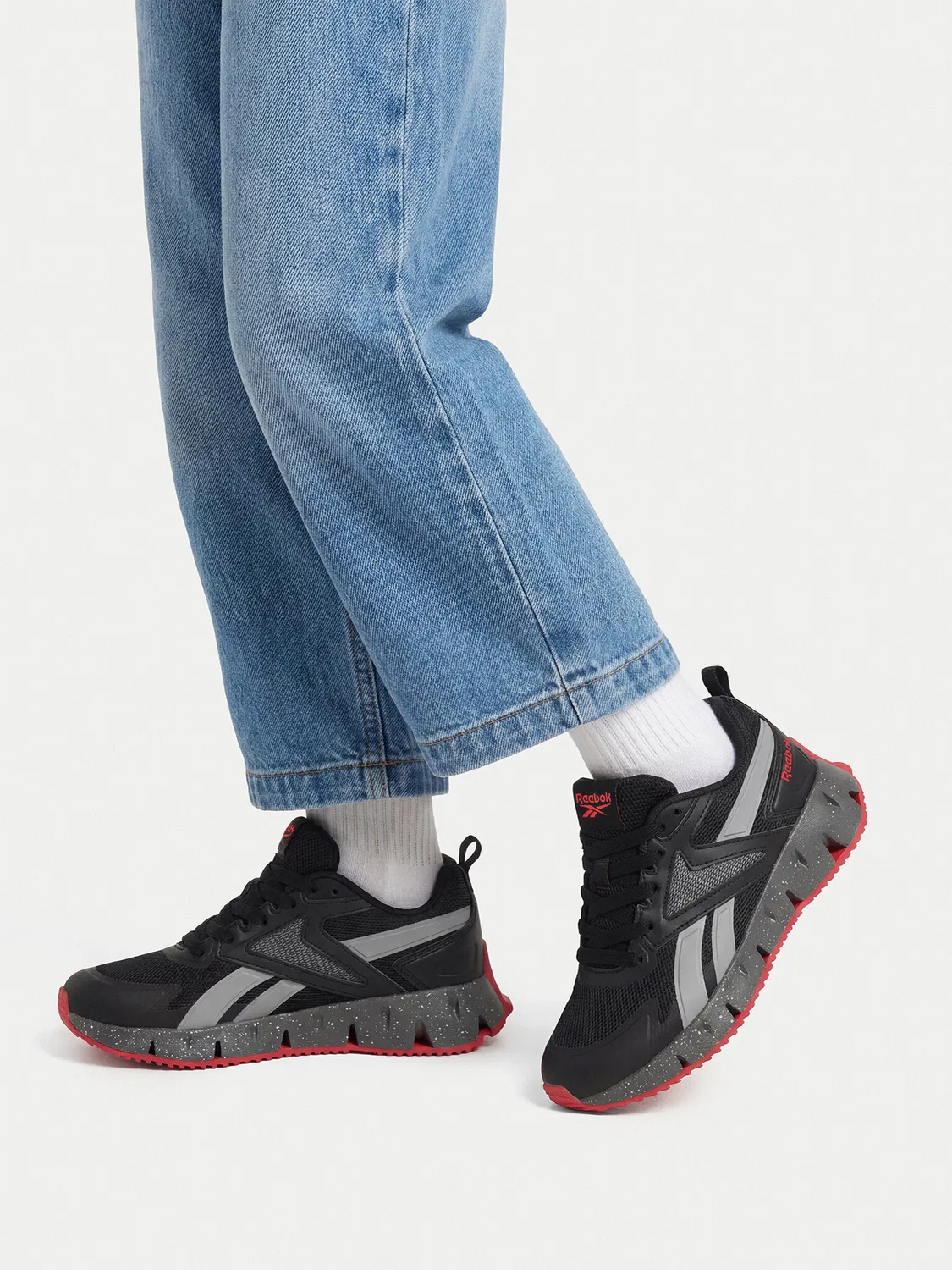 Кроссовки для мальчика VECTOR Reebok, черный