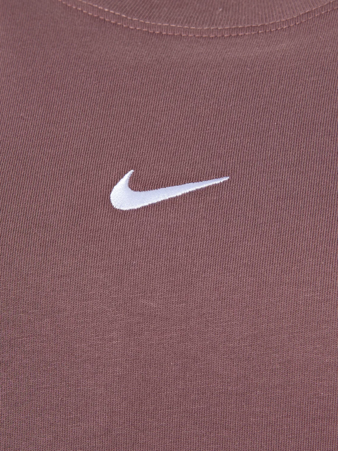 Женская футболка Nike, цвет Aubergine — фото 3