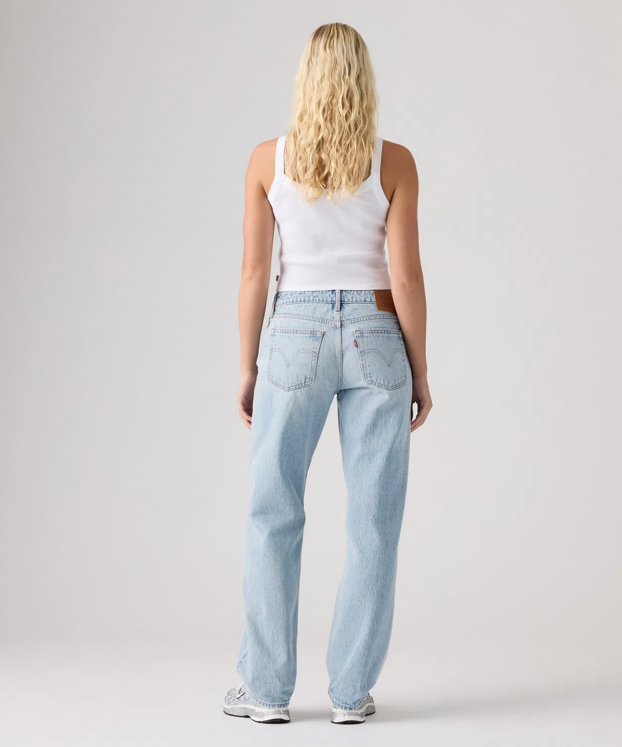 Женские джинсы прямого кроя с низкой посадкой Levi's LOW STRAIGHT, Light Indigo Blue — фото 4
