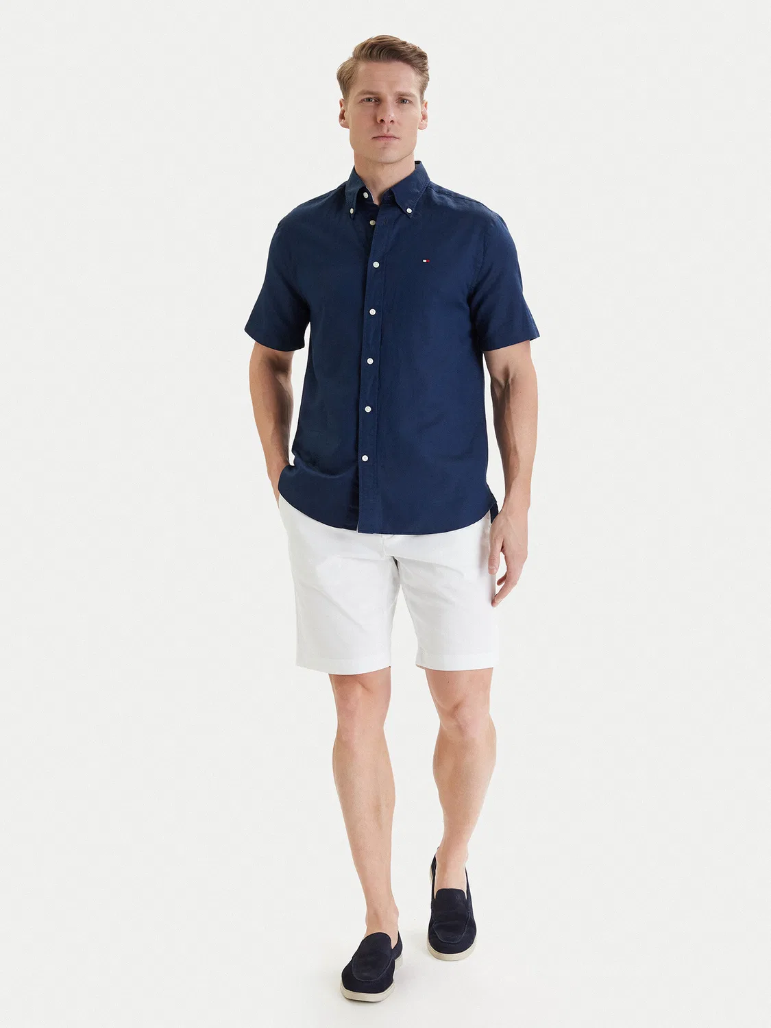 Мужской комплект из шорт приталенного кроя и пояса Denton Tommy Hilfiger, белый — фото 2