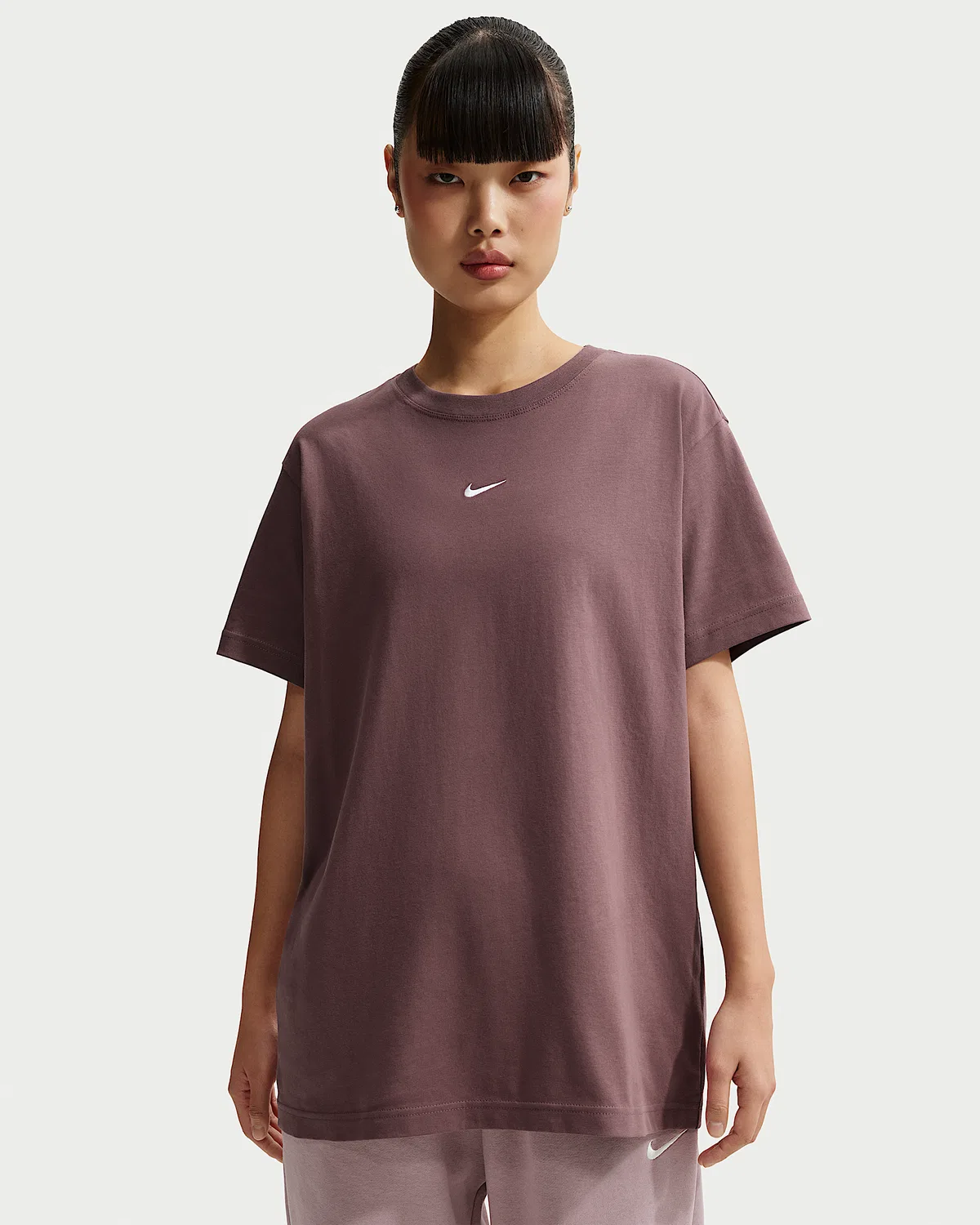 Женская оверсайз футболка Nike Sportswear Classic, Tattoo