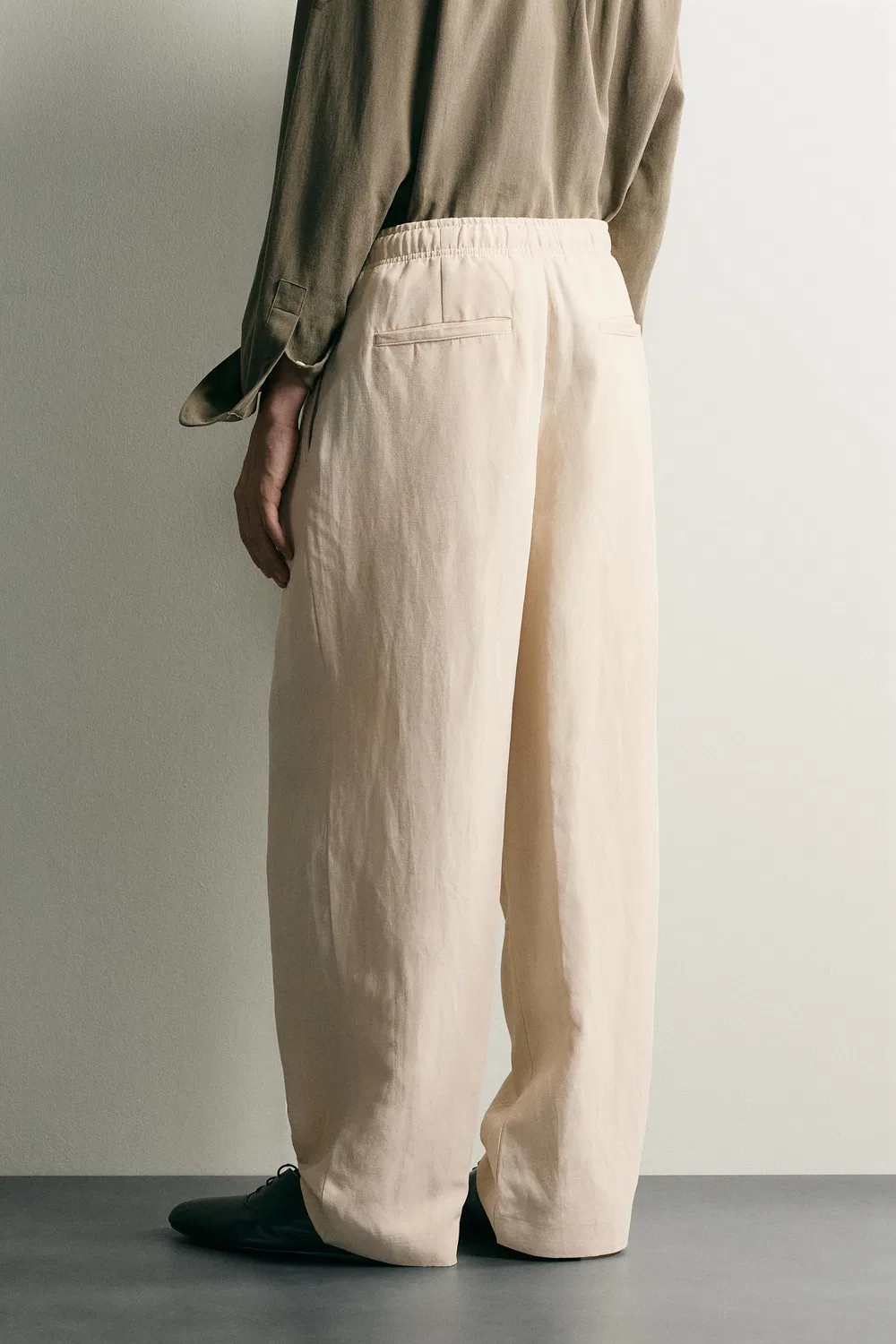 Брюки свободного кроя из вискозы и льна ZARA, Ecru — фото 3