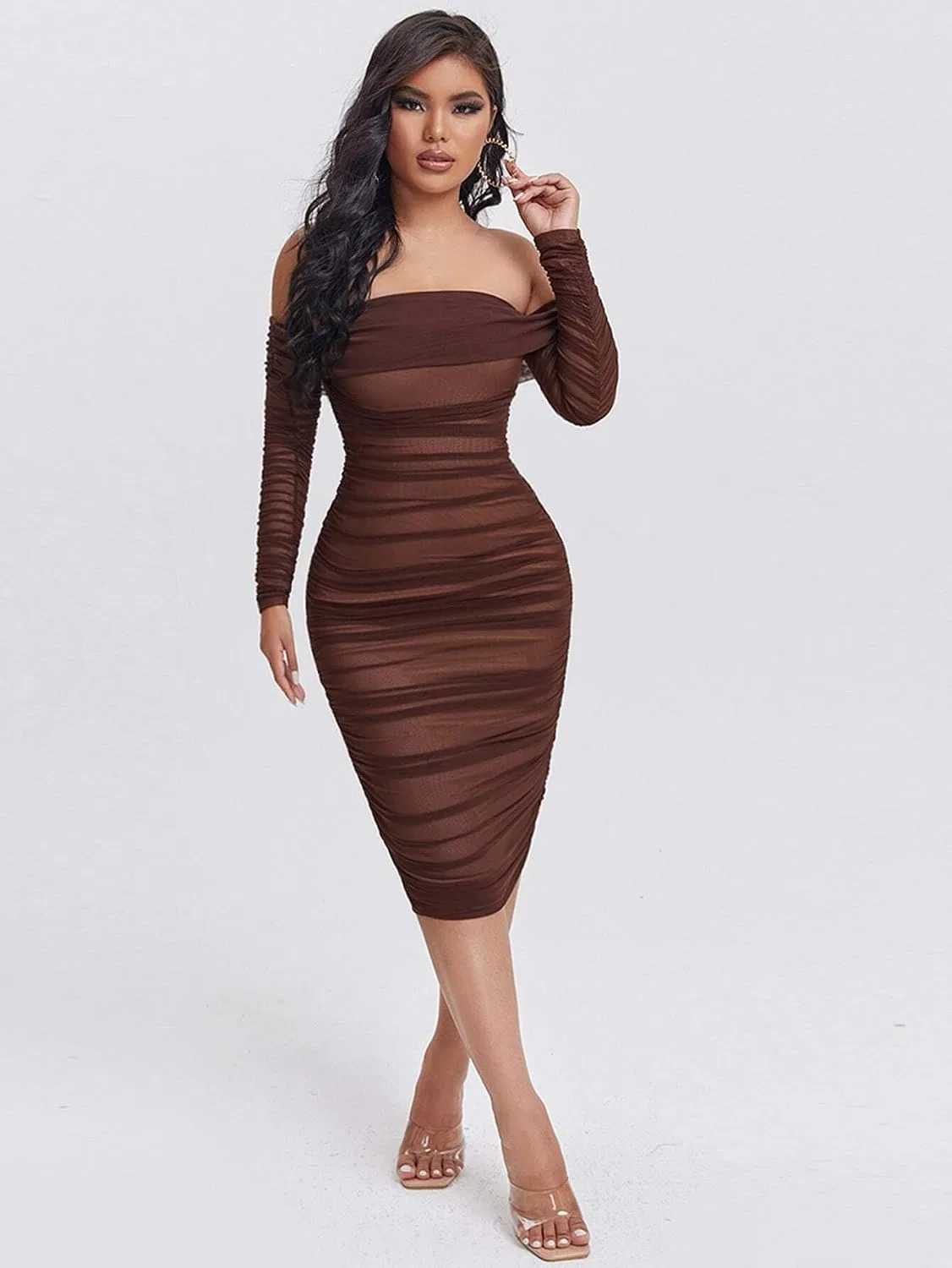 Женское обтягивающее платье с открытыми плечами длинным рукавом Chocolate Brown — фото 2