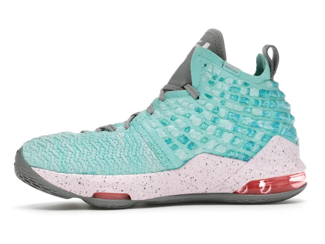 Детские кроссовки для мальчиков с амортизацией Nike LeBron 17, Light Aqua/Particle Grey — фото 3