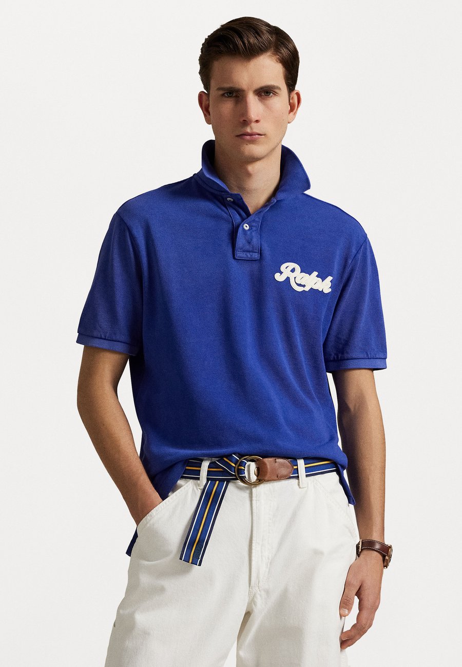 

Футболка Polo Ralph Lauren THE RALPH LOGO POLO SHIRT, Graphic Royal/Blue, Синий, Футболка Polo Ralph Lauren THE RALPH LOGO POLO SHIRT, Graphic Royal/Blue