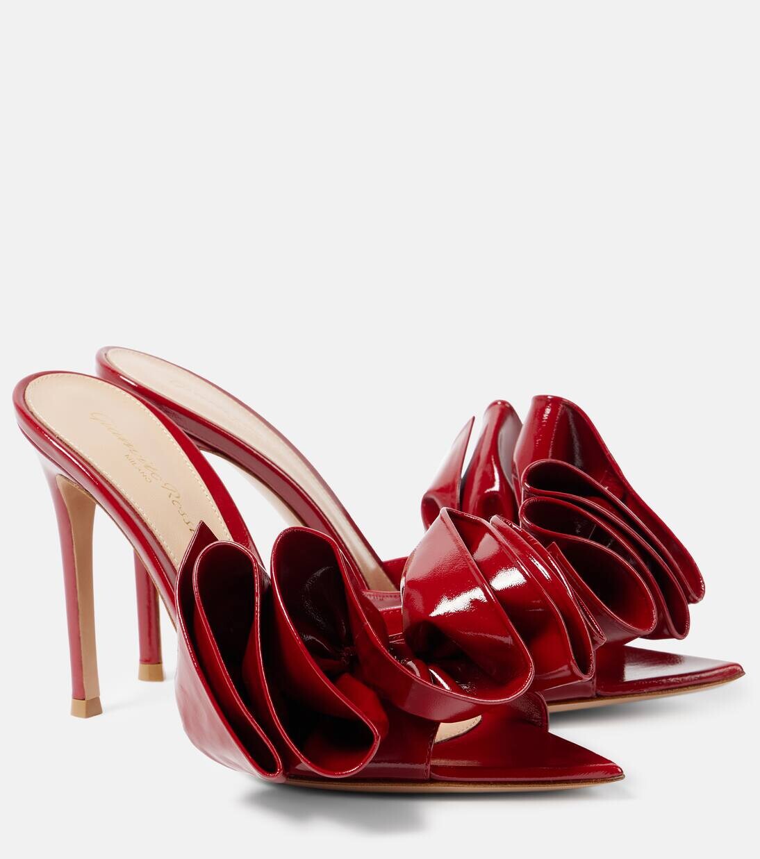 Туфли-мюли Gabrielle 105 из лакированной кожи с оборками Gianvito Rossi, цвет rouge