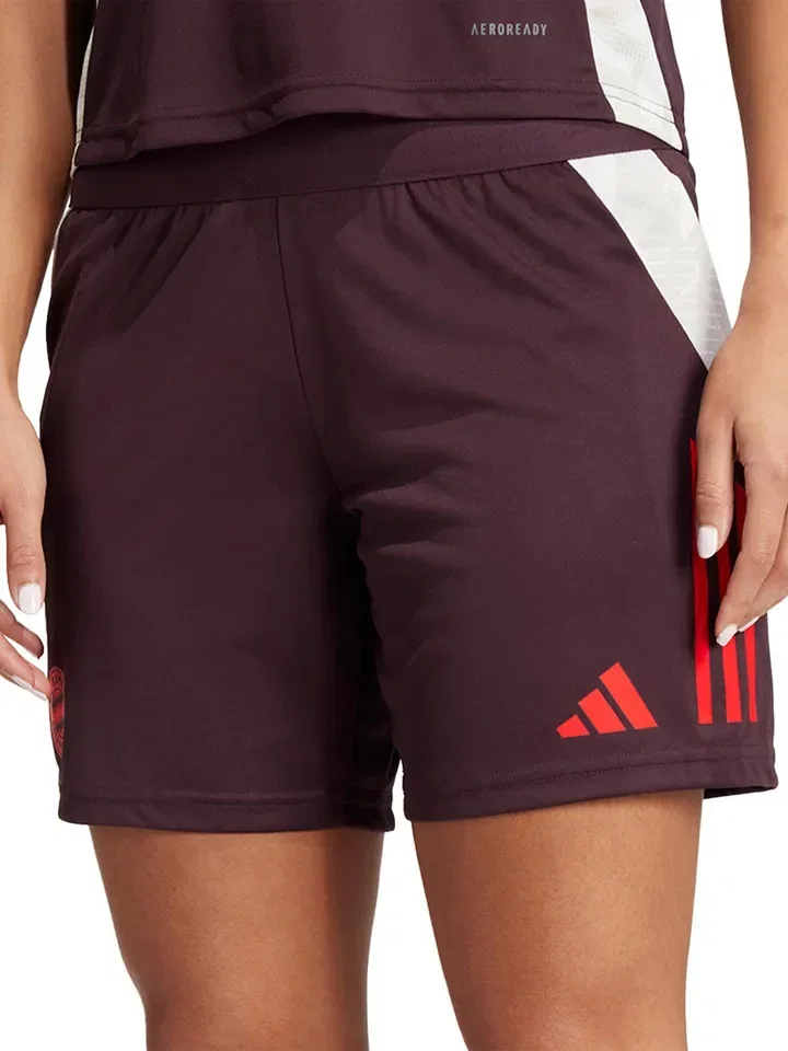 Женские тренировочные шорты Bayern Munich Tiro adidas, Red — фото 3