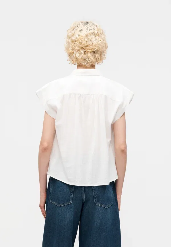 Рубашка-поло Gap, new off white, цвет новый бежевый — фото 3
