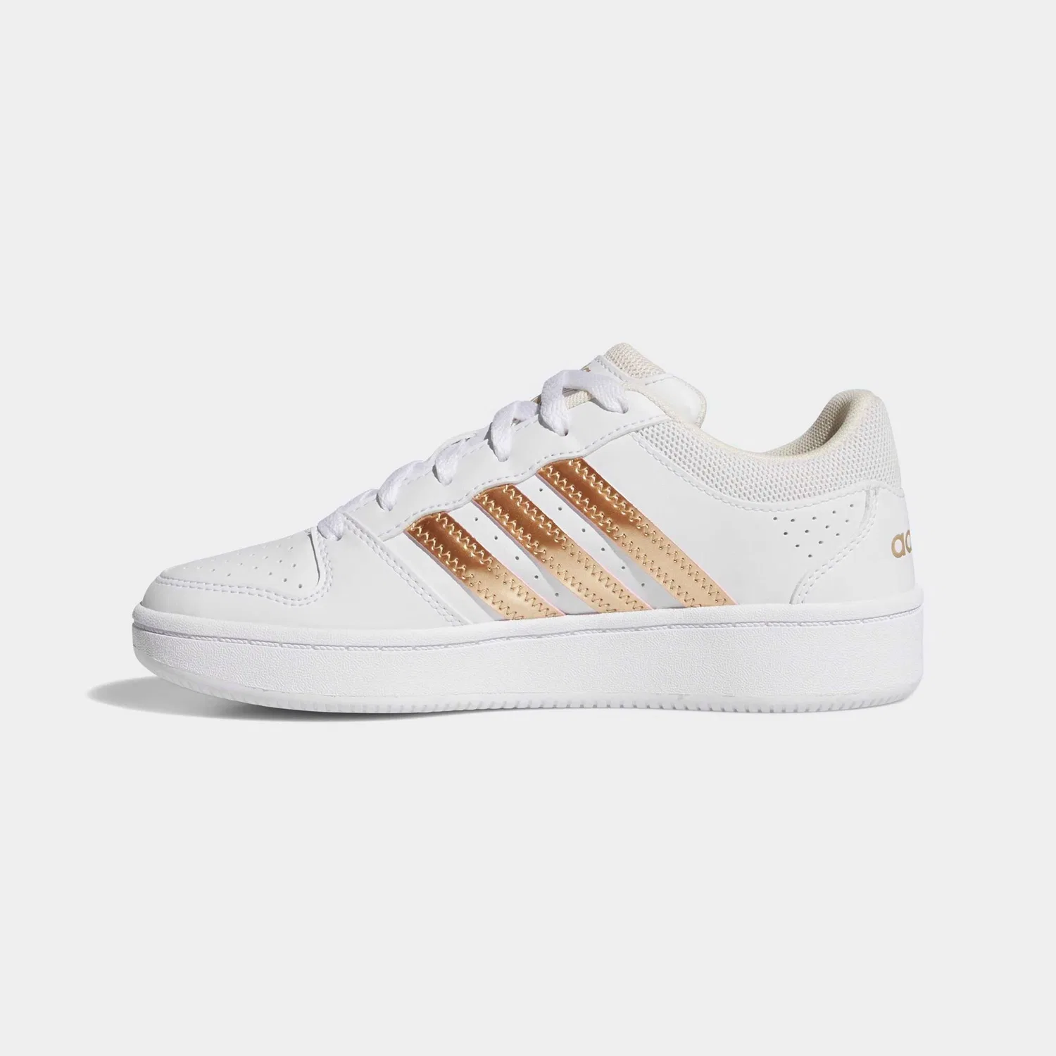 Детские кроссовки классические Hoops Classic J Adidas Sportswear, Cloud White/Supplier Colour/Wonder White — фото 3