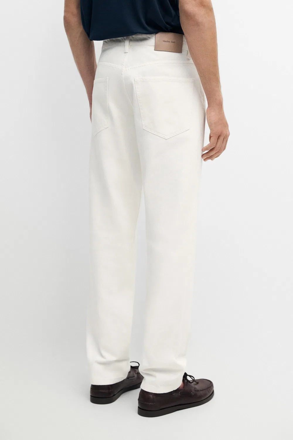 Джинсы Massimo Dutti Stonewashed Tapered-Fit, кремовый — фото 3