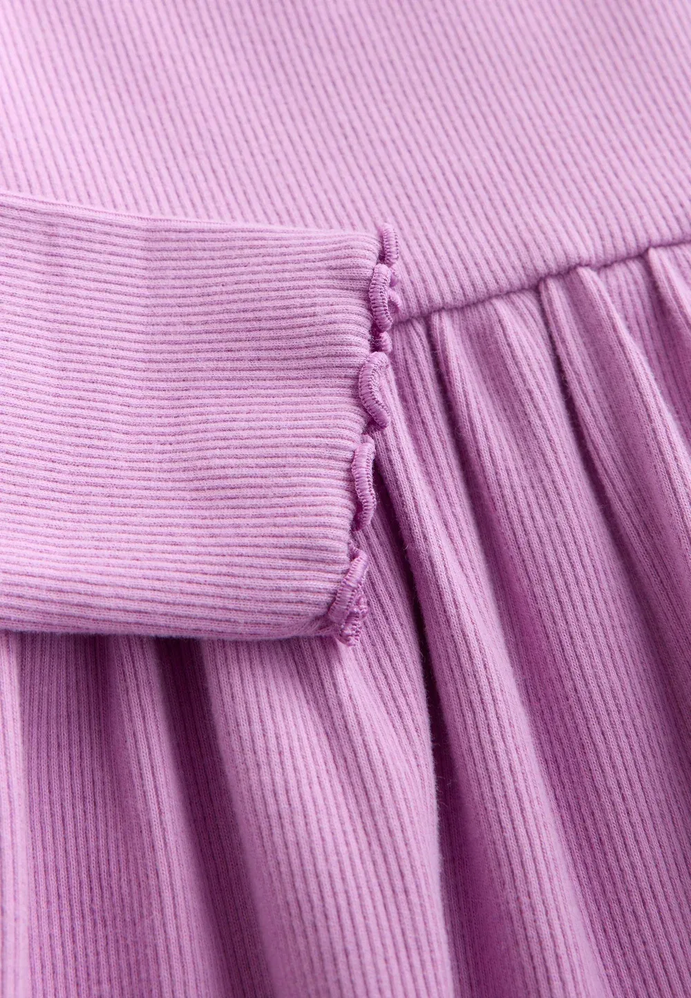 Платье прямого кроя с длинными рукавами, вышитое, в рубчик, трикотажное Next, Lilac Bunny Embroidery — фото 3