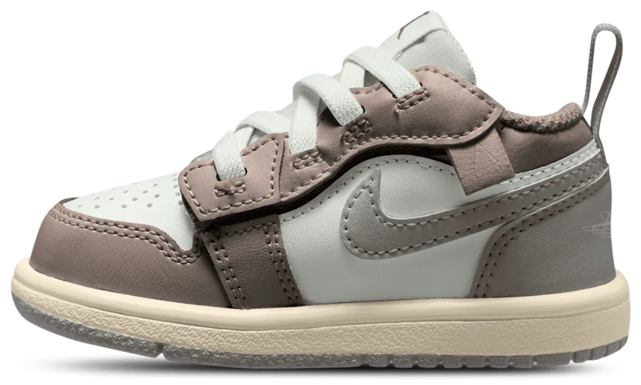 Детские кроссовки AJ 1 Low Alt Jordan, цвет Olive Grey/Summit White/Enigma Stone — фото 2