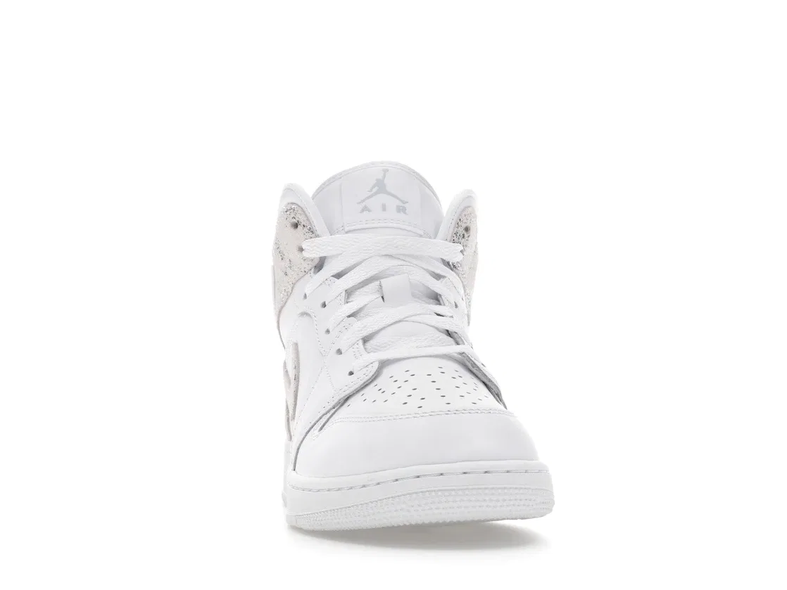 Детские кроссовки с длинным шнурком Jordan 1 Mid SE Jordan, White/White/White/Field Silver — фото 2