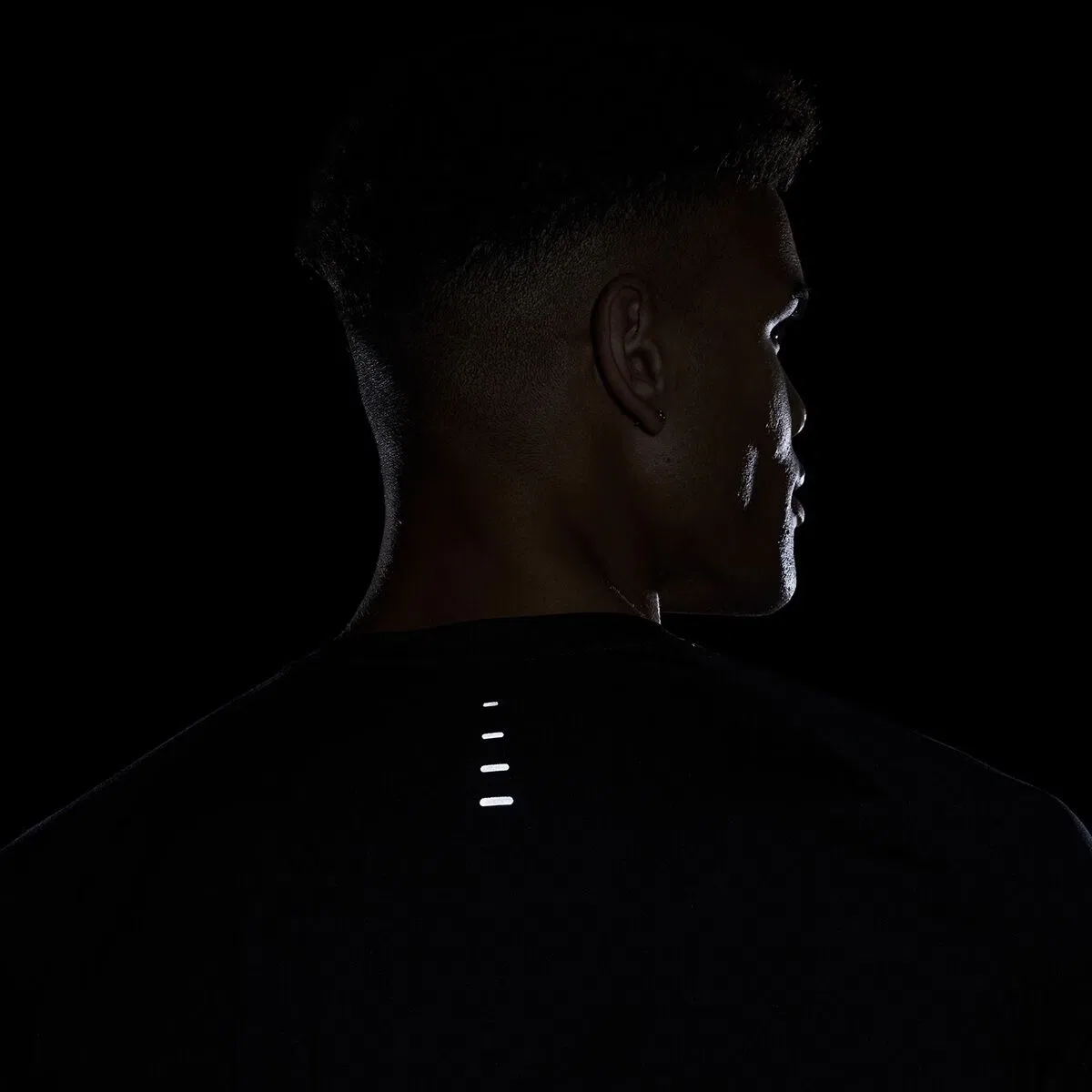 Мужская футболка с коротким рукавом Dri-FIT ADV Stride Nike, Black/Reflective Silv — фото 2