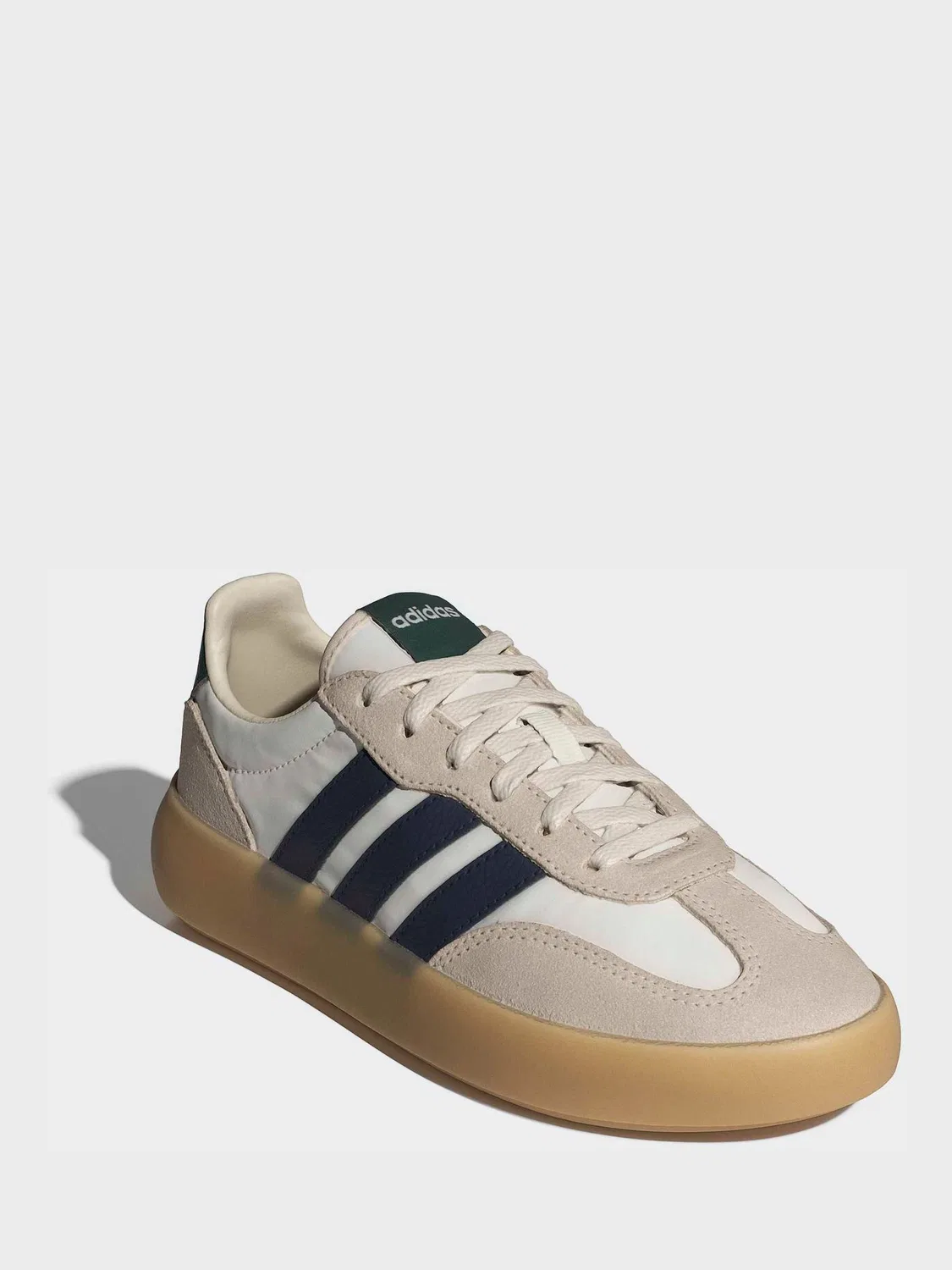 Кроссовки на шнуровке Barreda Decode adidas, белый