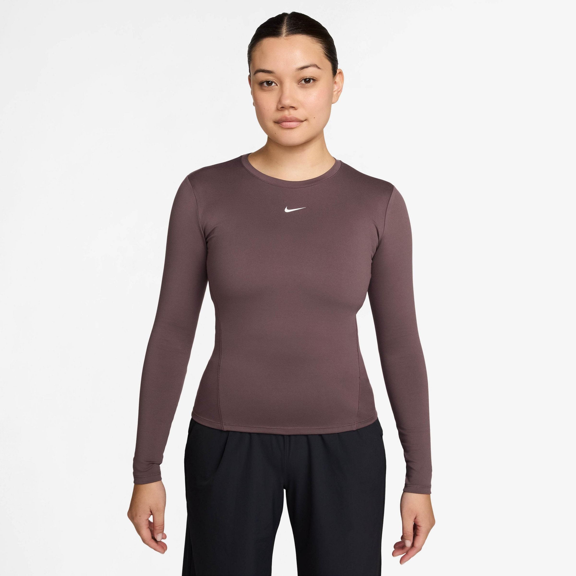 NIKE Футболка для спорта 'ONE' в темно-фиолетовом цвете — фото 3