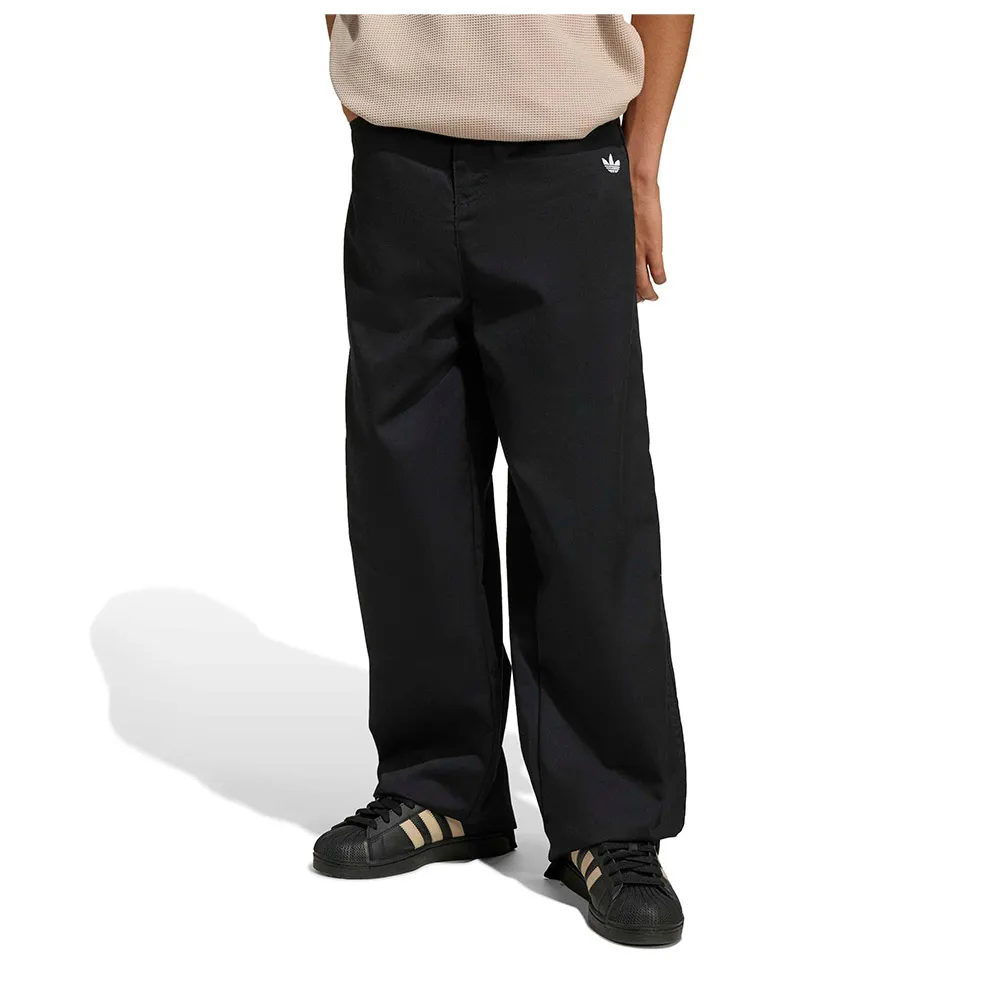 

Брюки из саржи adidas Originals, черный