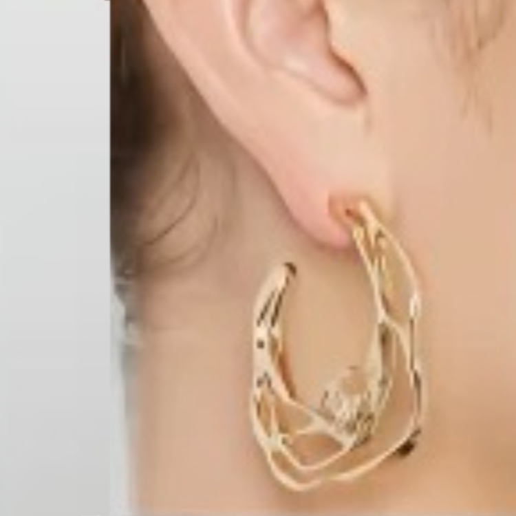 

CHANEL Серебряные металлические серьги для женщин