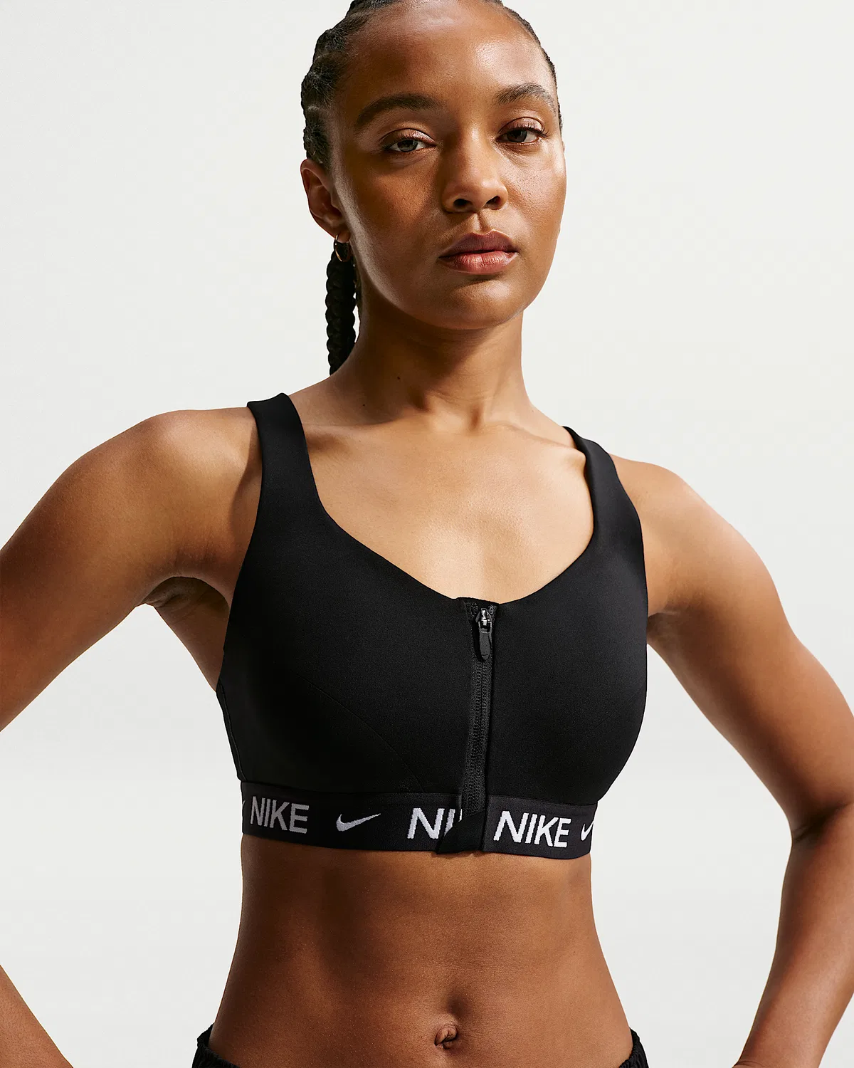Женский спортивный бюстгальтер Nike Indy High Support с утепленной чашкой и фронтальной молнией, Black