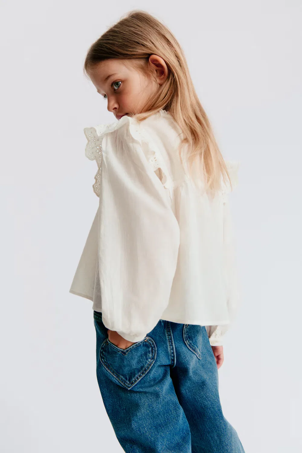 Хлопковая блузка с оборкой H&M, Elfenbein — фото 3