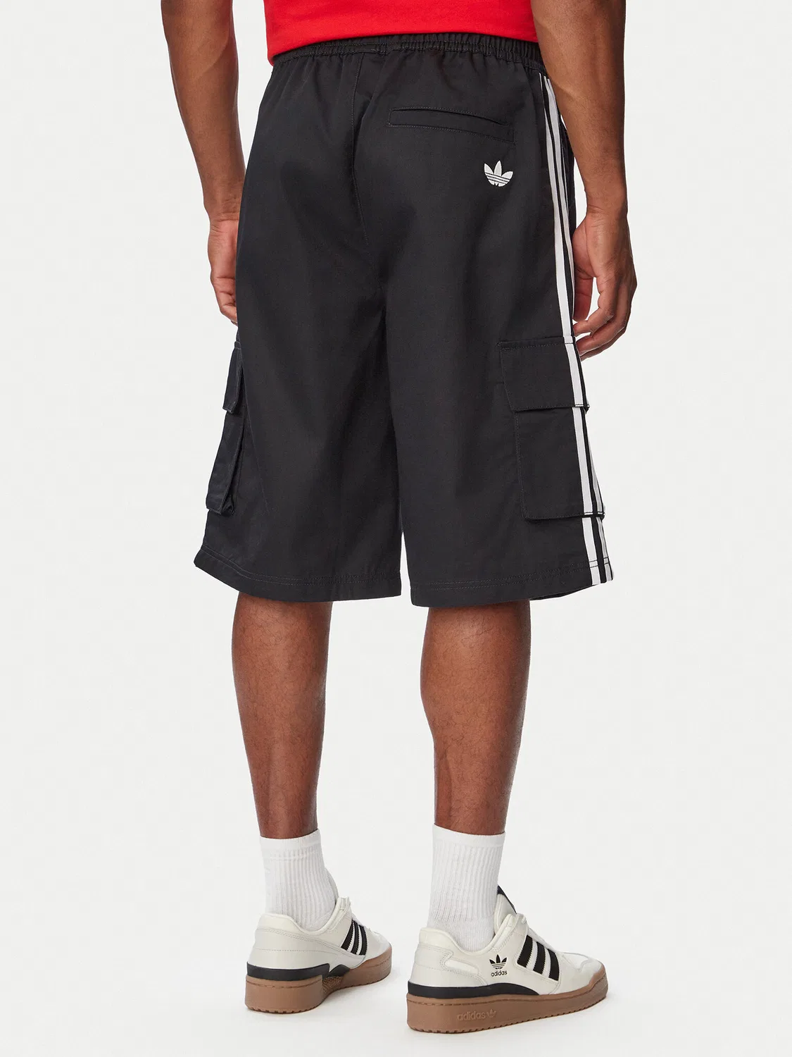 Мужские шорты из ткани свободного кроя Adicolor Cotton Twill Cargo Shorts Adidas, черный — фото 3