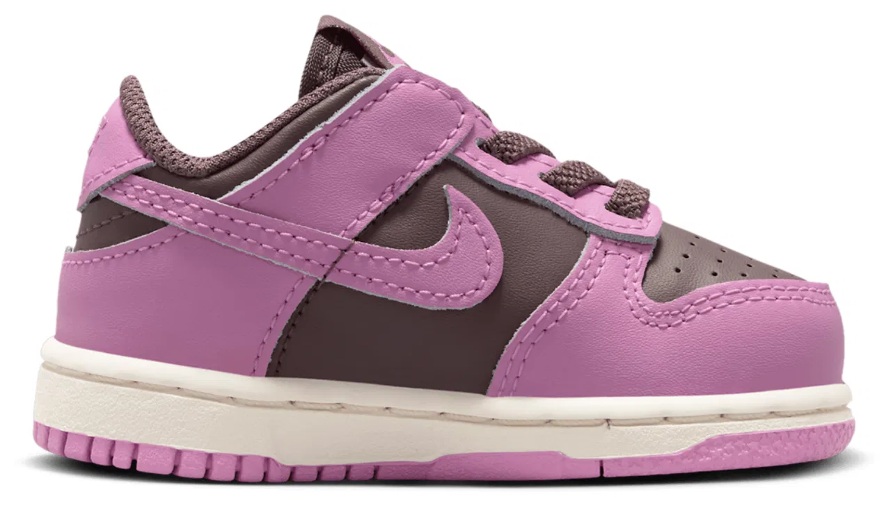 Кроссовки для девочек Dunk Low Nike, цвет Tattoo/Light Magenta/Pale Ivory