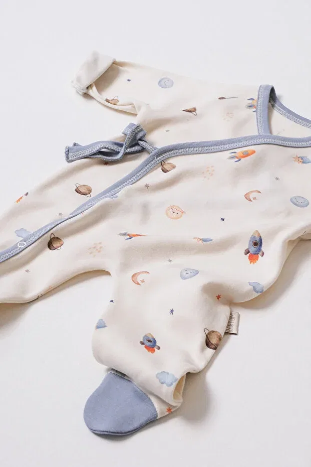 Детский комбинезон для мальчиков с принтом Space Printed Babylim, Beige — фото 3