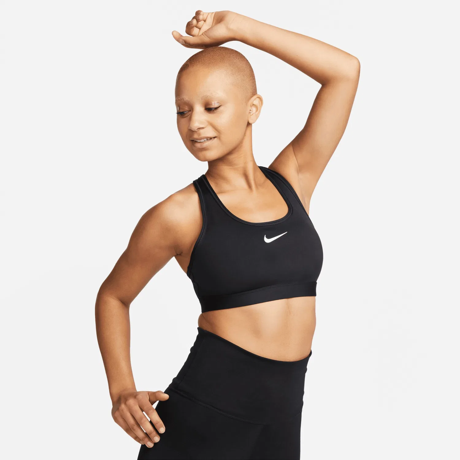 Женский спортивный бюстгальтер с компрессией Nike, Black/White