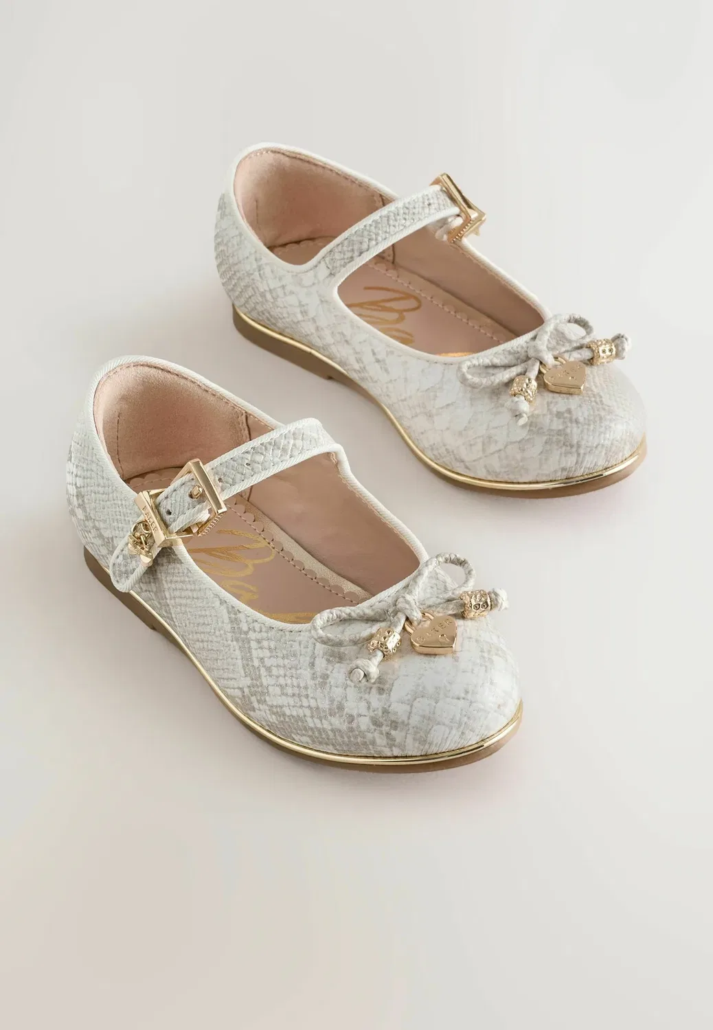 Туфли-Мэри-Джейн с бантом и змеиной кожей - детские туфли Baker By Ted Baker, Ivory — фото 2